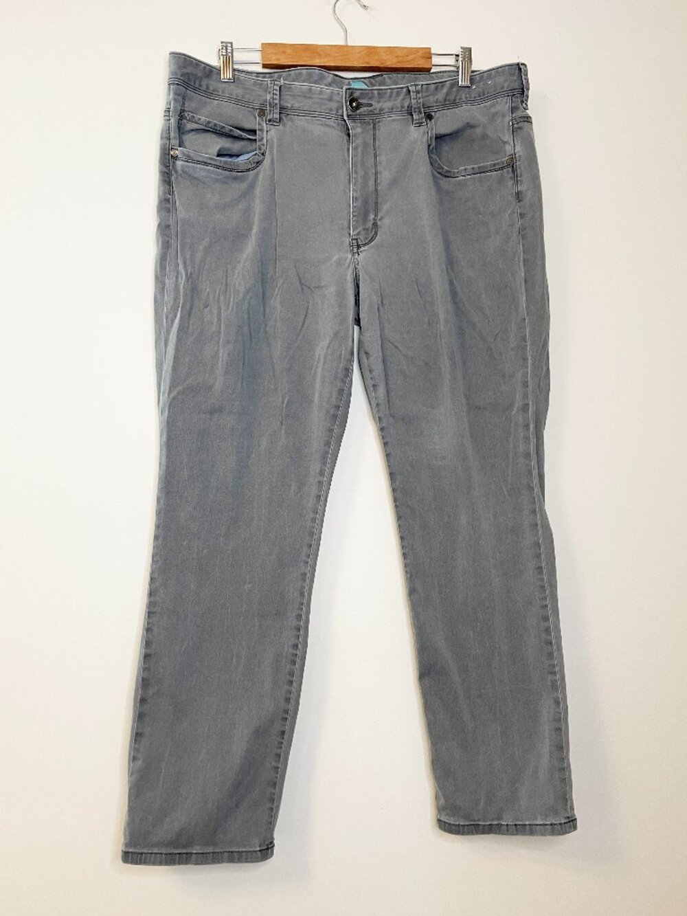 Tommy Bahama Gray Stretch Jeans Men's 38x30 Straight Casual Denim Pants